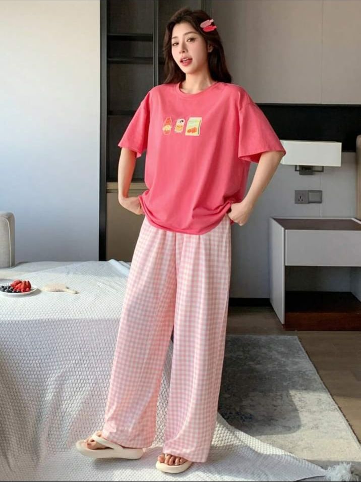 Pink Juices Printed Tshirt with Check Printed Trouser Dream Wear Sleep Suit (OM-124)